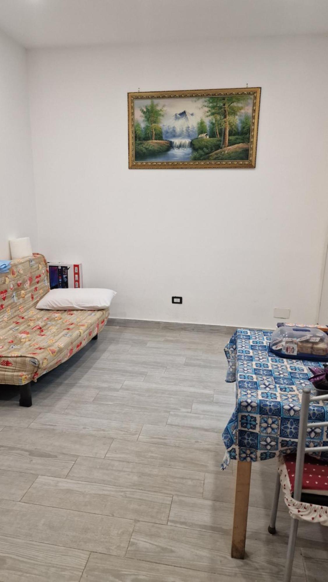 Appartamento Intero Casa Vacanze Espo Νάπολη Εξωτερικό φωτογραφία