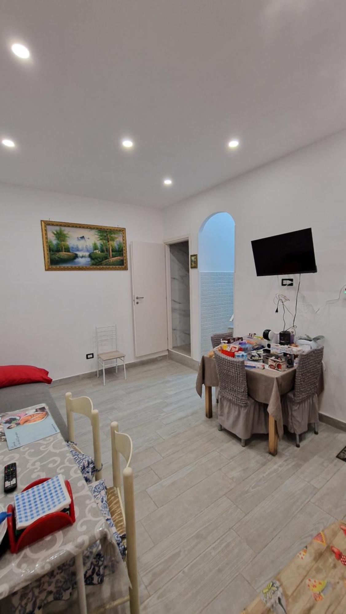 Appartamento Intero Casa Vacanze Espo Νάπολη Εξωτερικό φωτογραφία